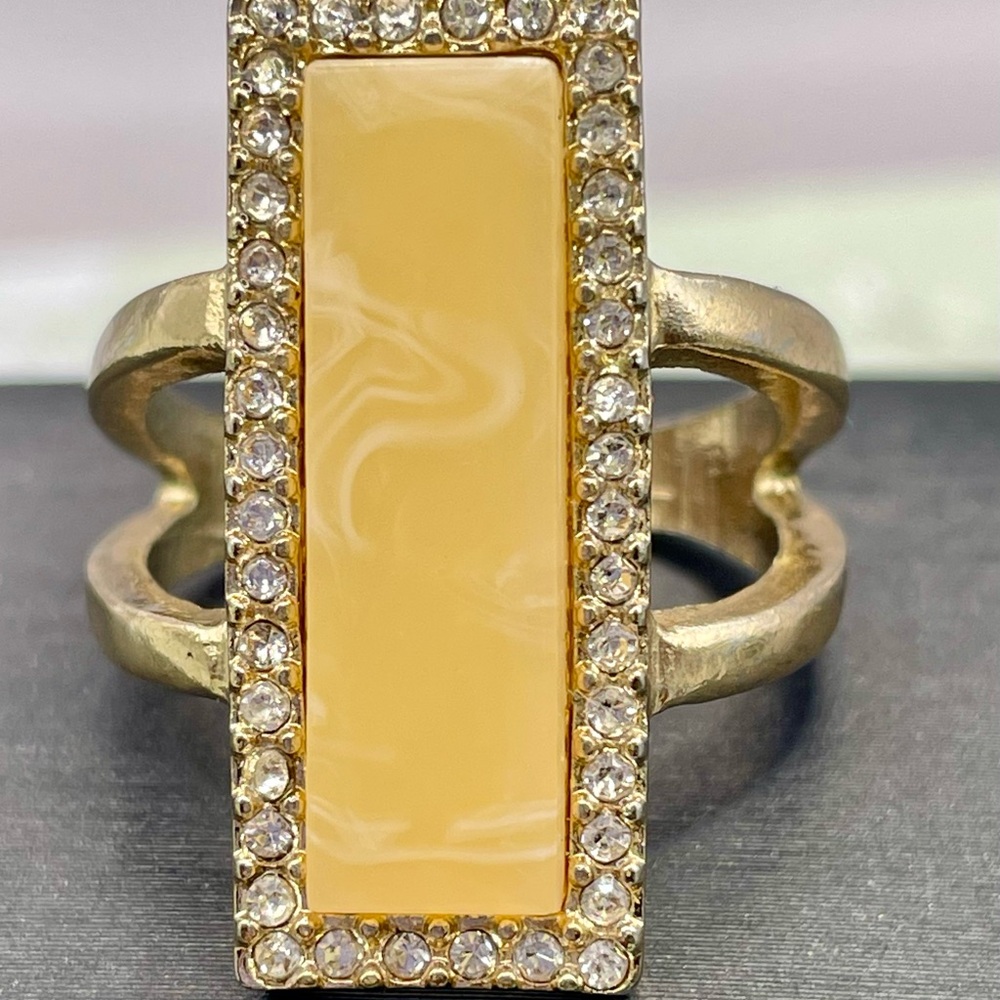 Vintage Gold Tone Square Butterscotch Color Stone and Crystals Ring. Size 8 1/2